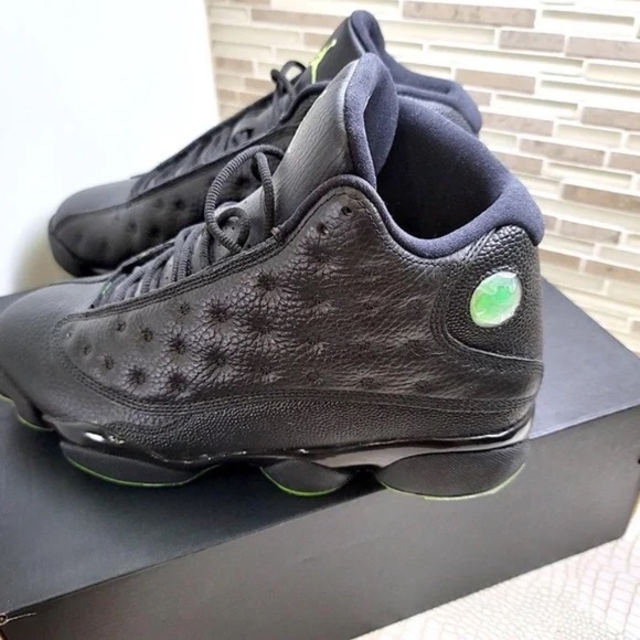 💋 Jordan 13 Retro Altitude 2017 8.5 *NEW - Picture 6 of 9